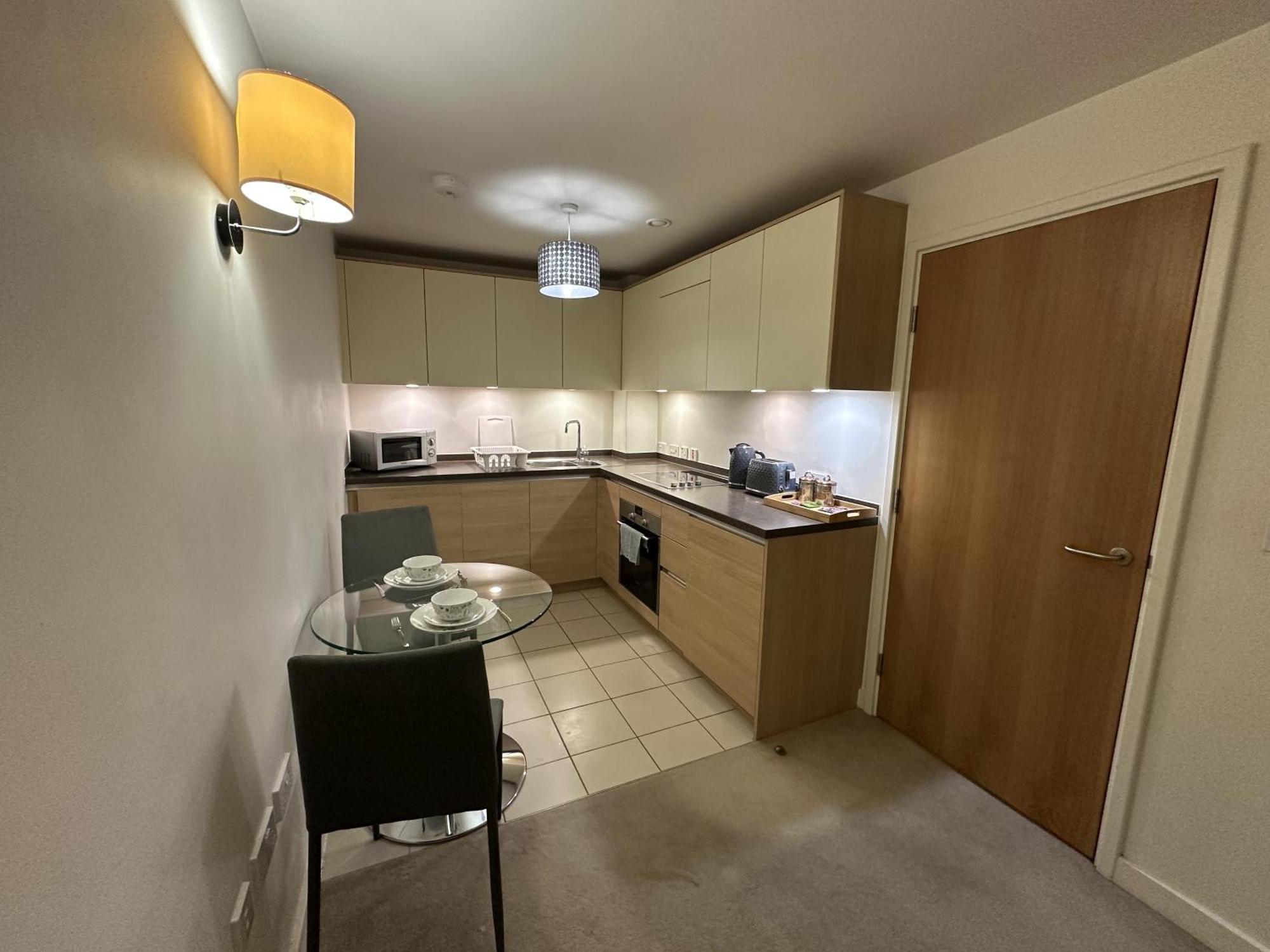 One Bedroom Next To Wembley Staduim Appartamento
